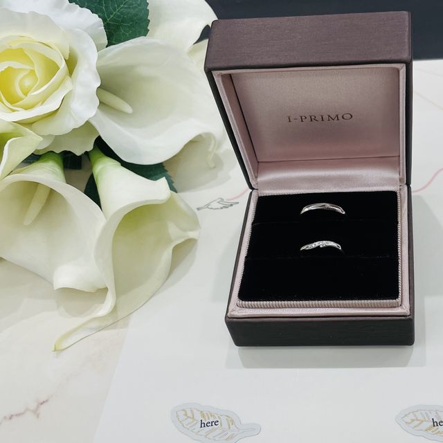 【アイプリモ(I-PRIMO)の口コミ】 一目見てデザインが気に入ったのと、お互いの雰囲気や手の骨格に似合う指…