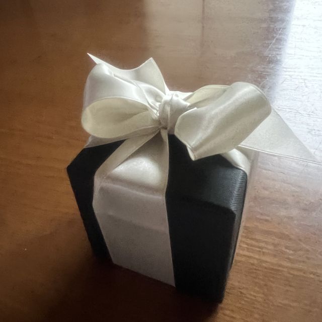 【銀座ダイヤモンドシライシの口コミ】 結婚指輪とファッションリングのどちらにもなるようなリングを探していま…