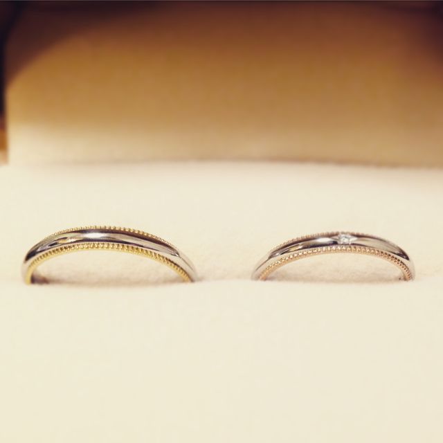 【AMOUR AMULET(アムール・アミュレット)の口コミ】 クラシカルなミル打ちのリングを探していたところ、この指輪をお勧めされ…