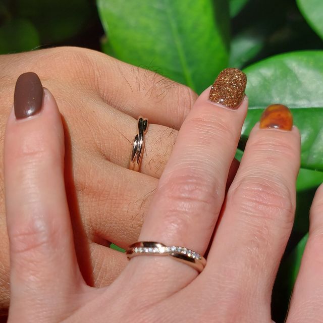 【Katamu(カタム)の口コミ】 ネットで一目惚れしたデザイン！正面だけぢゃなく一周にねじられたデザイ…