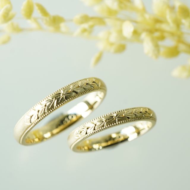 【renri(レンリ)の口コミ】 サイトを見て、唐草模様の指輪に一目惚れしました。
制作事例なども参考に…