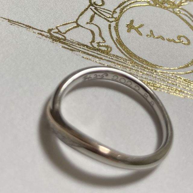 【ケイウノ ブライダル(K.UNO BRIDAL)の口コミ】 お店に伺ってすぐお二人の好きなものはありますか？と聞かれ、愛犬のお話…