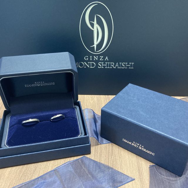 【銀座ダイヤモンドシライシの口コミ】 シンプルすぎず、派手すぎず、ダイヤも主張しすぎなかったこと。
ストレー…
