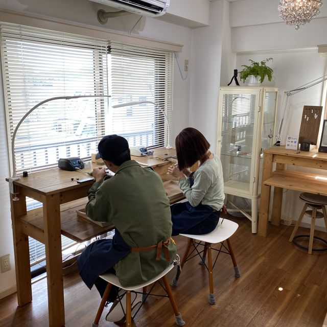 【湘南彫金工房 andfuseの口コミ】 ネットで調べていた際、シンプルなデザインで、好みに合うと感じました。…