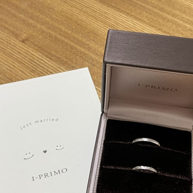 【アイプリモ(I-PRIMO)の口コミ】 お互いの誕生石をイニシャルと一緒に入れてもらえたことが一番の決め手で…