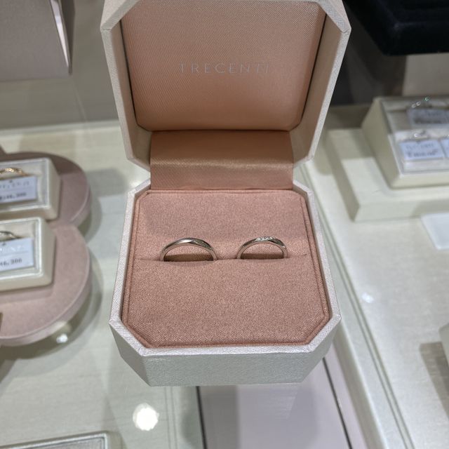 【TRECENTI(トレセンテ)の口コミ】 デザイン、着け心地、接客。
数店舗回りましたが、接客、着け心地、デザイ…