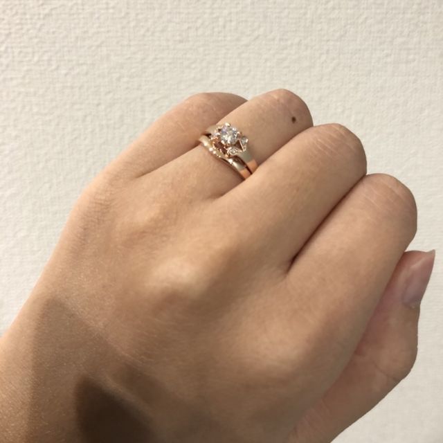 【カルティエ(Cartier)の口コミ】 婚約指輪は、デザインが可愛く自分のイメージにぴったりなCartierのバレリ…