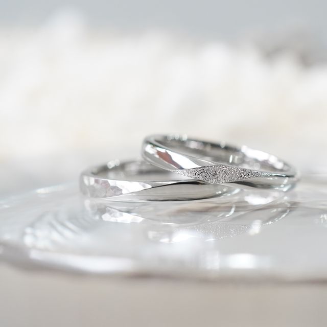 【renri(レンリ)の口コミ】 SNSで指輪を探していた時に見つけ、店舗へ来店しました。
お互いの好みの…