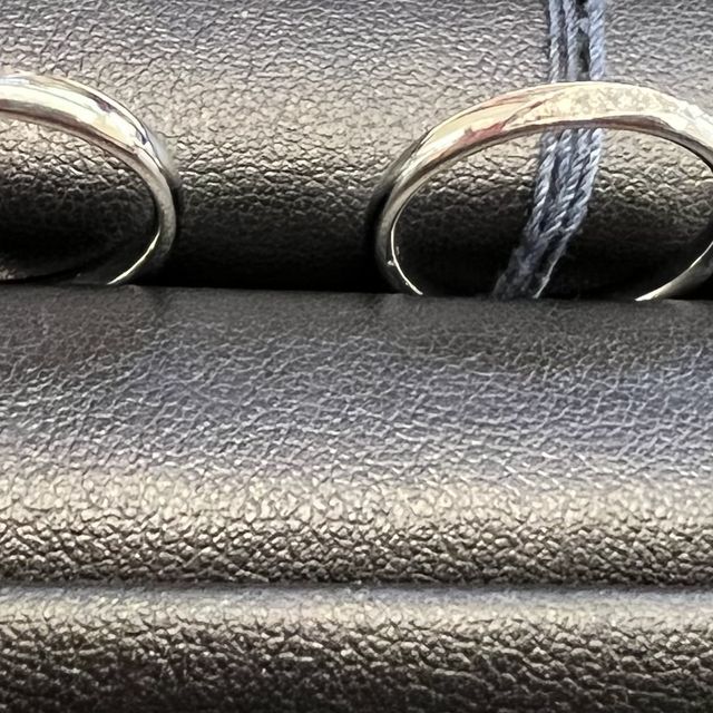 【PILOT BRIDAL(パイロットブライダル)の口コミ】 色々な指輪を試着や見学させていただいたが、
購入したものの見た目が好み…