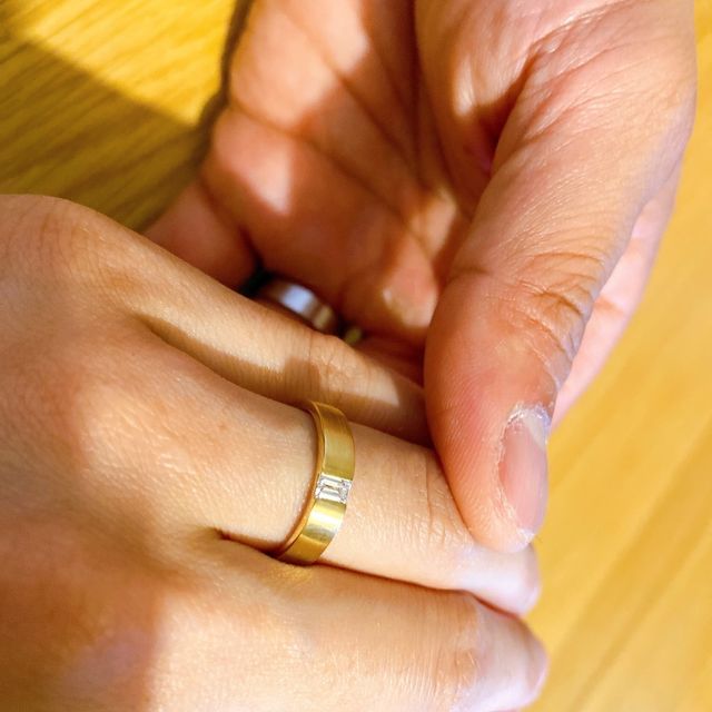 【宝寿堂(ほうじゅどう)の口コミ】 太めのシンプルなデザインで探していましたが、なかなかピンとくるデザイ…