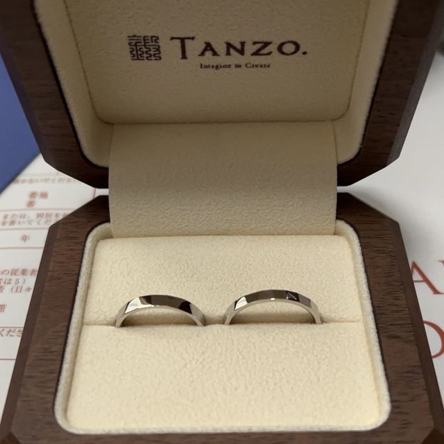 【TANZO.(鍛造指輪)の口コミ】 鍛造製法ということで、鋳造製法の指輪より頑丈で傷がつきにくいというの…