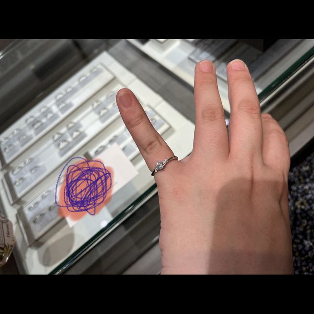 【アイプリモ(I-PRIMO)の口コミ】 華やかなデザインでとても綺麗でした。私の探しているウェーブデザインの…