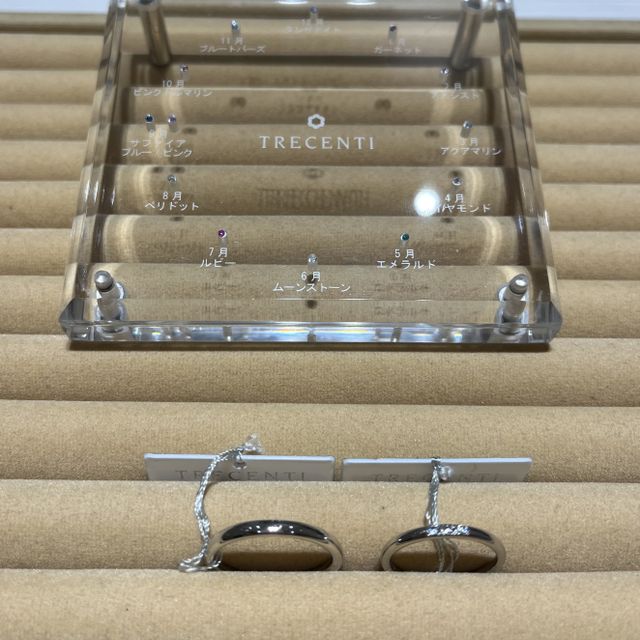 【TRECENTI(トレセンテ)の口コミ】 決め手は指に馴染むデザインでした。指輪の形やデザインは事前に調べ、ほ…