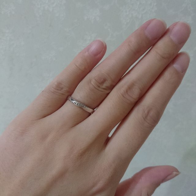 【組曲ジュエリーの口コミ】 もともと組曲ジュエリーが好きだったので、ブランドは決めていました。今…