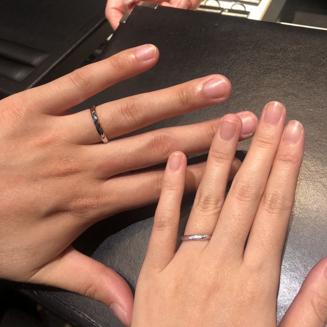 【ラザール ダイヤモンド(LAZARE DIAMOND)の口コミ】 決めてはなんと言っても輝きでした。
何店舗か他店舗も観に行ったのですが…