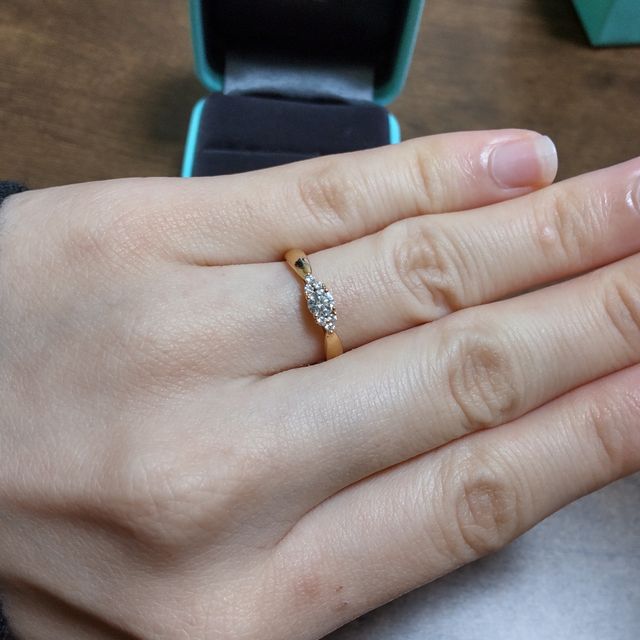 【ティファニー(Tiffany & Co.)の口コミ】 ながく使えるデザインを選びました。価格もブランドにたいしてお手頃でし…