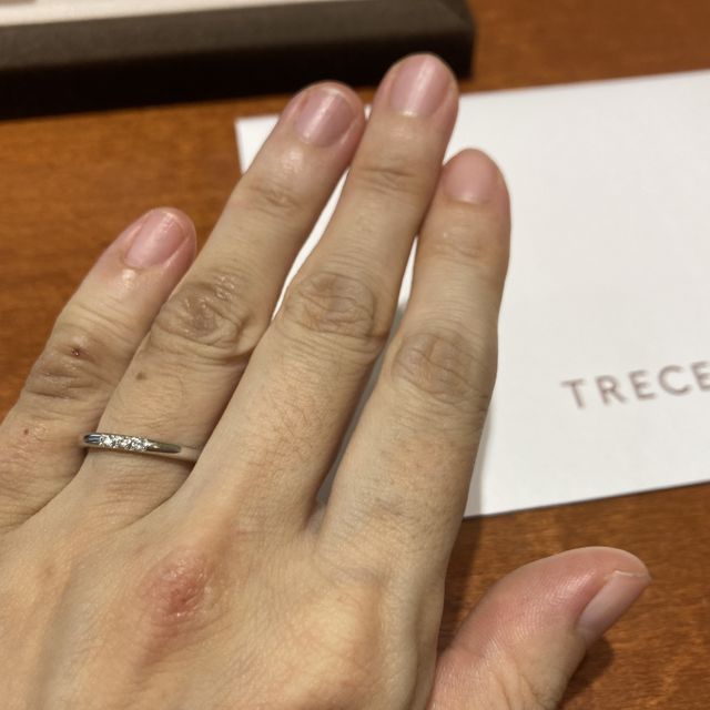 【TRECENTI(トレセンテ)の口コミ】 デザインは沢山ありましたが、細めのタイプが好みでした。ストレート以外…