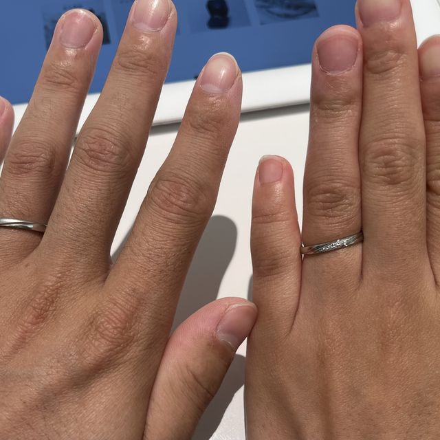 【アイプリモ(I-PRIMO)の口コミ】 結婚指輪でも今は、セットのペアでつけずにお互い別々の気に入った種類の…
