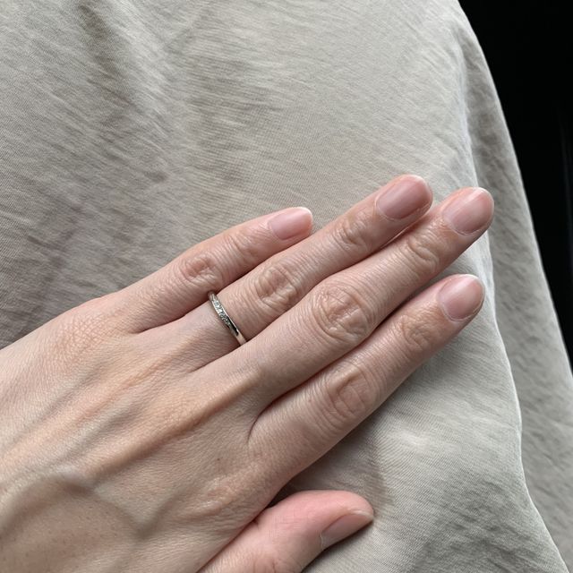 【銀座ダイヤモンドシライシの口コミ】 日常生活でずっと着けていたいので、シンプルで飽きのこないデザインを探…