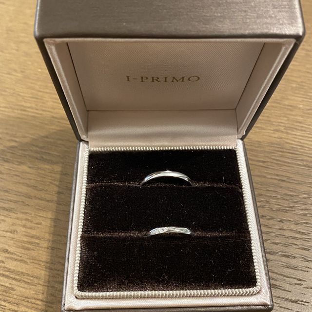 【アイプリモ(I-PRIMO)の口コミ】 ウェーブの指輪を探しており、いくつか見ましたが、最終的に購入したのは…