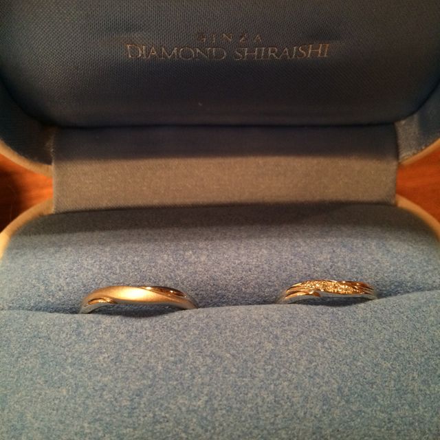 【銀座ダイヤモンドシライシの口コミ】 希望していたS字の指輪で、先に購入を決めていた婚約指輪（セントグレア）…
