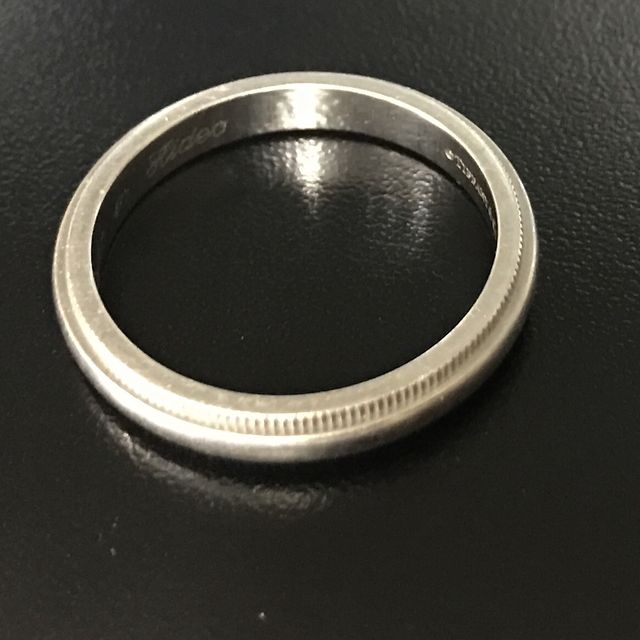 【ティファニー(Tiffany & Co.)の口コミ】 長く飽きず、色あせないデザインがいいと思い、選んでいました。店員さん…