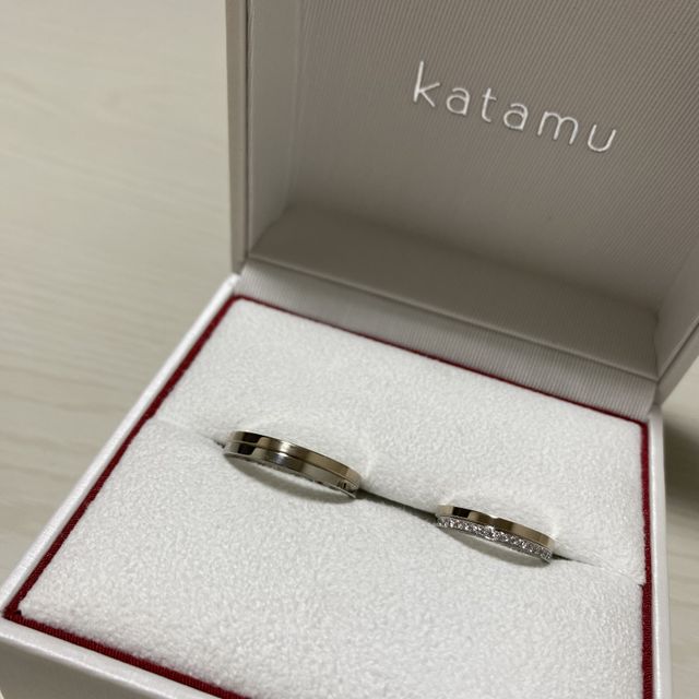 【Katamu(カタム)の口コミ】 着け心地や重さが非常にちょうど良く感じたことと、シンプルかつ個性的な…