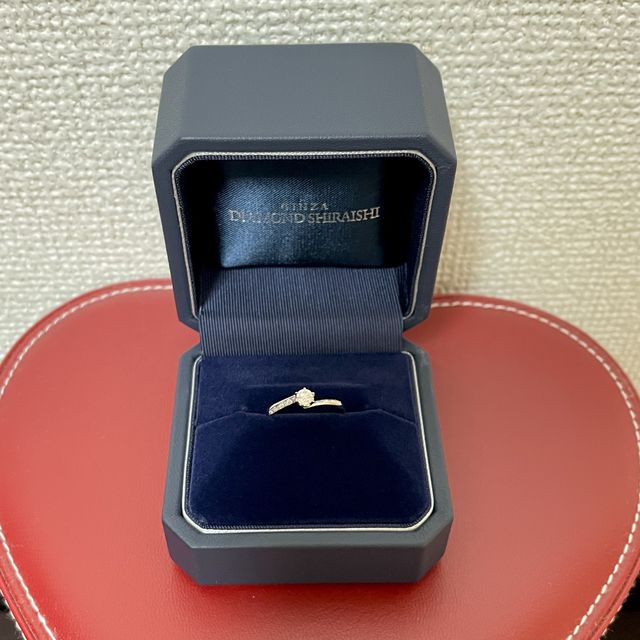 【銀座ダイヤモンドシライシの口コミ】 デザインが多く、結構悩むかと思いましたが、お店の方が予算に合わせて何…