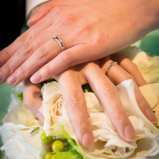 【俄(にわか)の口コミ】 職人の手作りだからこそ出来る、他にはない指輪自体のデザインと、俄しか…