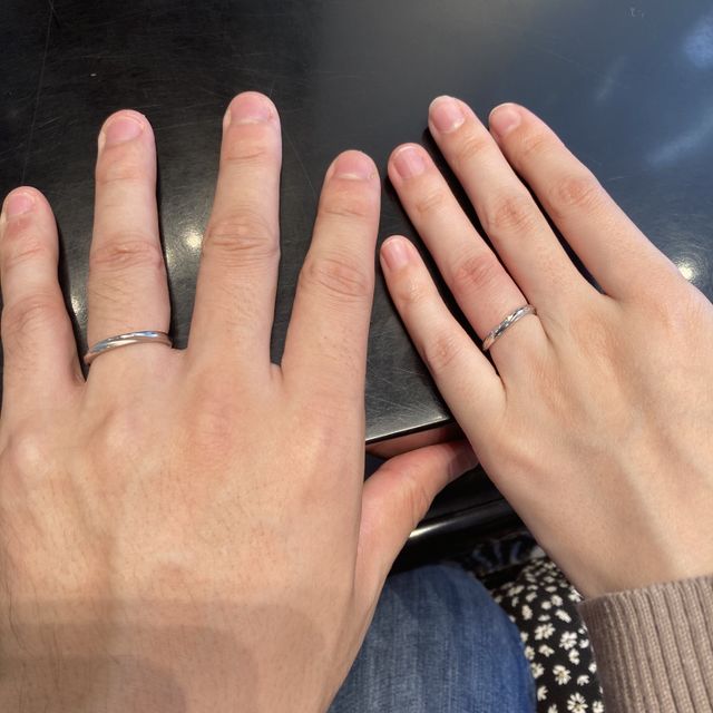 【銀座ダイヤモンドシライシの口コミ】 シンプルなデザインと着け心地にしっくりした。ゴタゴタしたデザインは嫌…