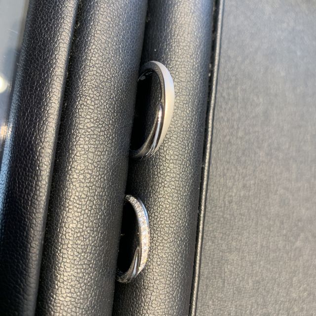 【エクセルコダイヤモンド(EXELCO DIAMOND)の口コミ】 ダイヤモンドの量がちょうどいい感じでした。とてもキラキラしていて、婚…