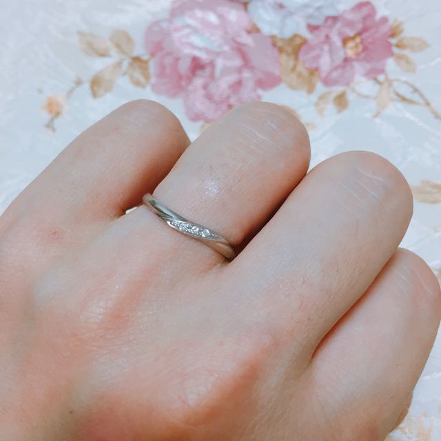 【アイプリモ(I-PRIMO)の口コミ】 シンプルで使いやすいものを探していました。でも華やかさもほしくてダイ…