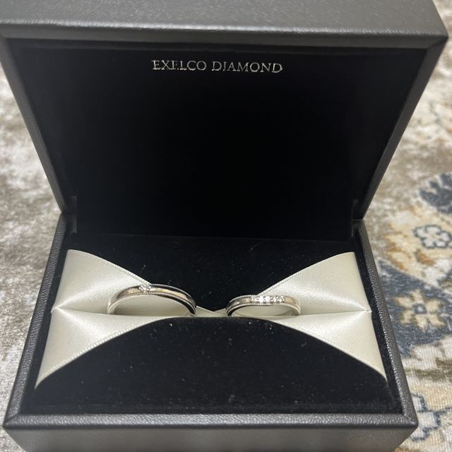 【エクセルコダイヤモンド(EXELCO DIAMOND)の口コミ】 シンプルではなく少し個性的なデザインが他の方とは被らず、他のブランド…