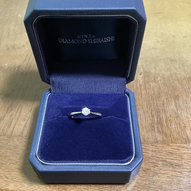 【銀座ダイヤモンドシライシの口コミ】 ダイヤモンドの大きさといい意味でシンプルでよかったのでこれに決めまし…