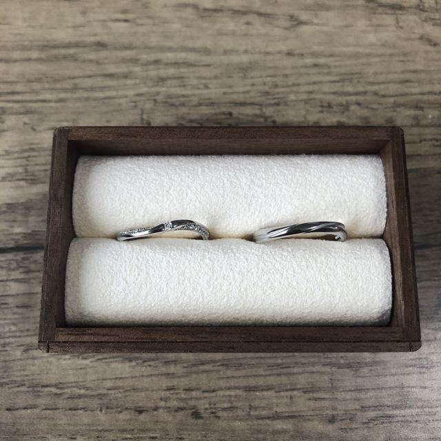 【PORTADA(ポルターダ)の口コミ】 プラチナ950という高純度であること
デザインがとても好みで、シンプルな…