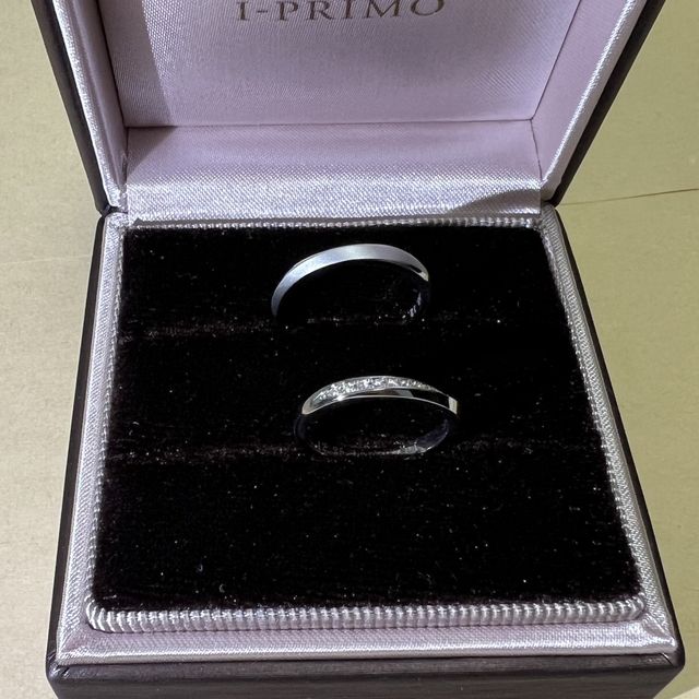 【アイプリモ(I-PRIMO)の口コミ】 シンプルなデザインが好みなので、
色々なブランドを見てきましたが、
デ…