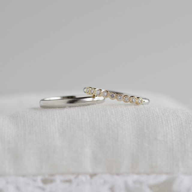 【hitotsuchi(ヒトツチ)の口コミ】 複数のお店を見た結果、夫はリング幅に強いこだわりがあり、私はできれば…