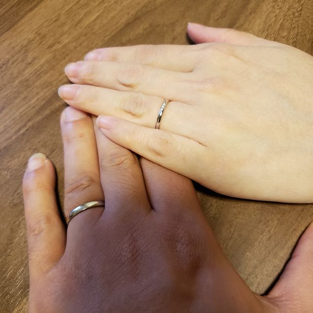 【銀座ダイヤモンドシライシの口コミ】 普段使い出来るようにできるだけシンプルなものをとリクエストした所紹介…