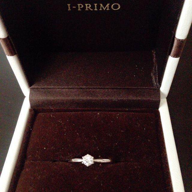 【アイプリモ(I-PRIMO)の口コミ】 スタンダードなデザインですが、クオリティやカラーのランクがよく、自分…