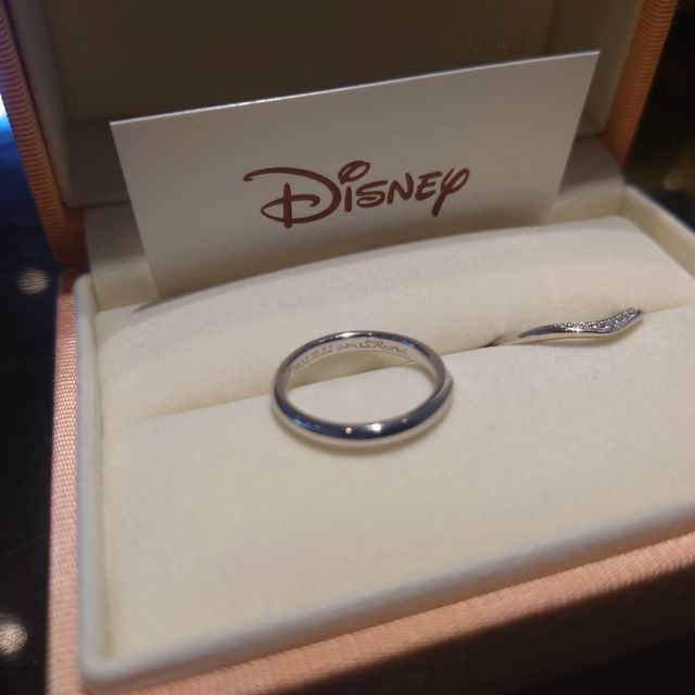 【ケイウノ ブライダル(K.UNO BRIDAL)の口コミ】 彼女がディズニーがめちゃくちゃ好きなのでケイ・ウノさんのディズニーコ…