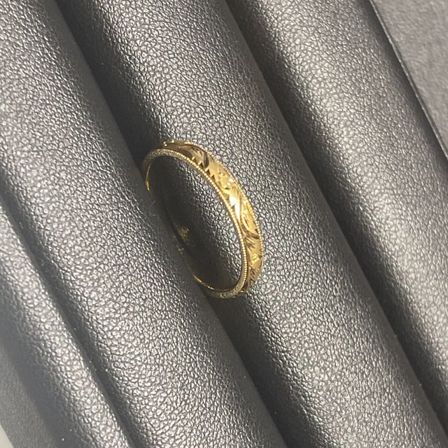 【I's stone(アイズストーン)の口コミ】 デザイン、付けた時の雰囲気がとても気に入りました。
他には無い個性が溢…