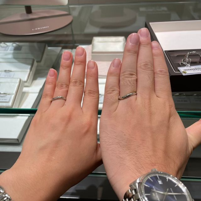【アイプリモ(I-PRIMO)の口コミ】 もう一つのブランドの指輪も見学し、大変悩みました。大きな決め手となっ…
