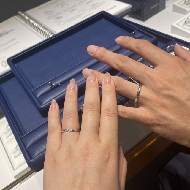 【銀座ダイヤモンドシライシの口コミ】 インターネットサイトで拝見して一目惚れし、
来店予約し着用しました。
…