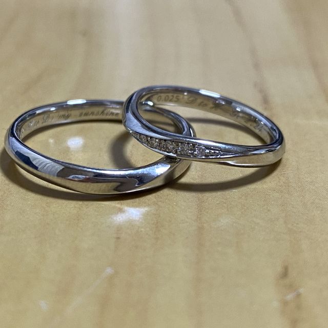 【銀座ダイヤモンドシライシの口コミ】 価格もお手頃で、デザインも素敵でした。店員の方の説明も丁寧で、親切に…