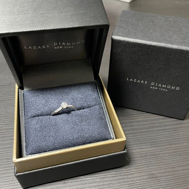 【ラザール ダイヤモンド(LAZARE DIAMOND)の口コミ】 私には内緒で彼が選んでくれました。私に合うようなデザインをと事前にネ…