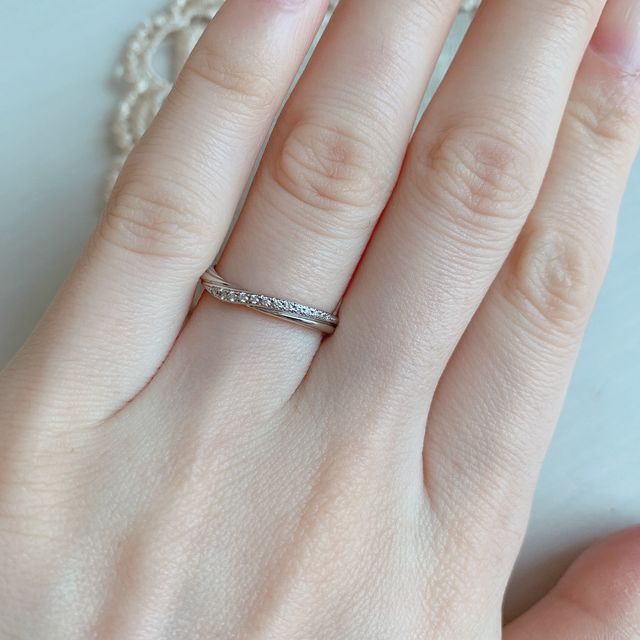 【銀座ダイヤモンドシライシの口コミ】 先に他のブランドさんも何件か見て比較しつつ、ダイヤモンドシライシさん…