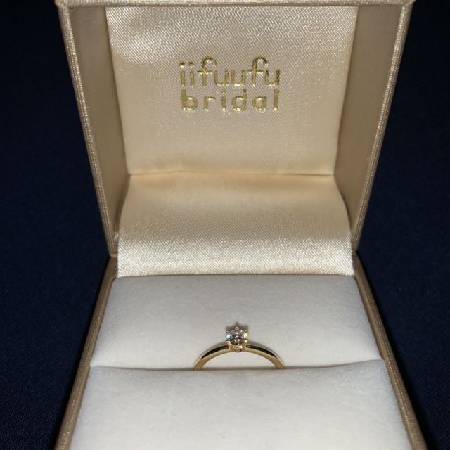 【1122 iifuufu bridal(いい夫婦ブライダル)の口コミ】 指輪の決め手はシンプルな指輪、プラス値段が手頃な指輪を求めていて店員…