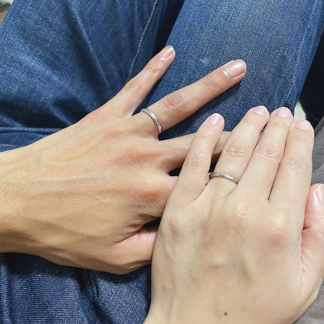 【銀座ダイヤモンドシライシの口コミ】 シンプルであまり目立たないようなもの、かつダイヤモンドでキラキラして…