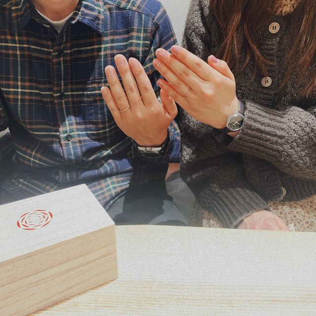 【出雲結(いずもゆい)の口コミ】 結婚指輪を探していた時に、夫婦お互いの名前の文字が入った指輪を見つけ…