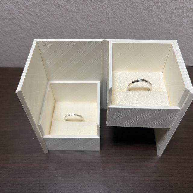 【Love Bond(ラブボンド)の口コミ】 女性用のリングは同じデザインが色々なところであったので迷いましたが、…